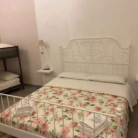 Bed and Breakfast Beb la Gemma Neapel Exterior foto