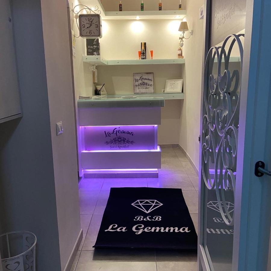 Bed and Breakfast Beb la Gemma Neapel Exterior foto