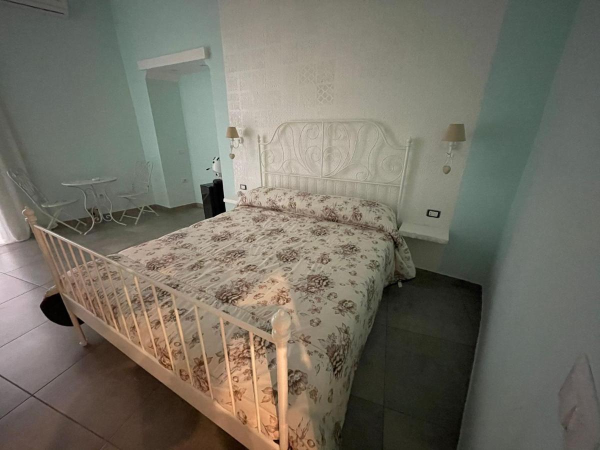 Bed and Breakfast Beb la Gemma Neapel Exterior foto