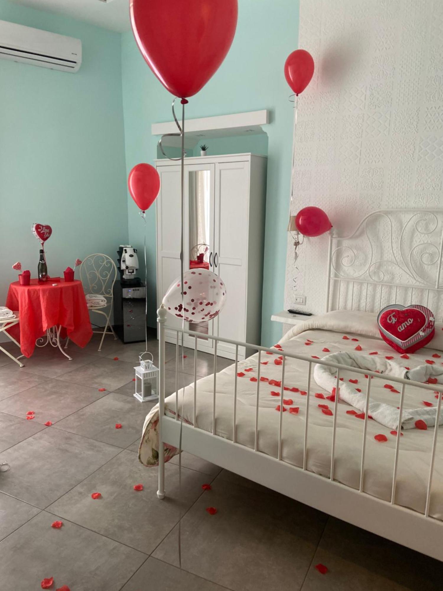Bed and Breakfast Beb la Gemma Neapel Exterior foto