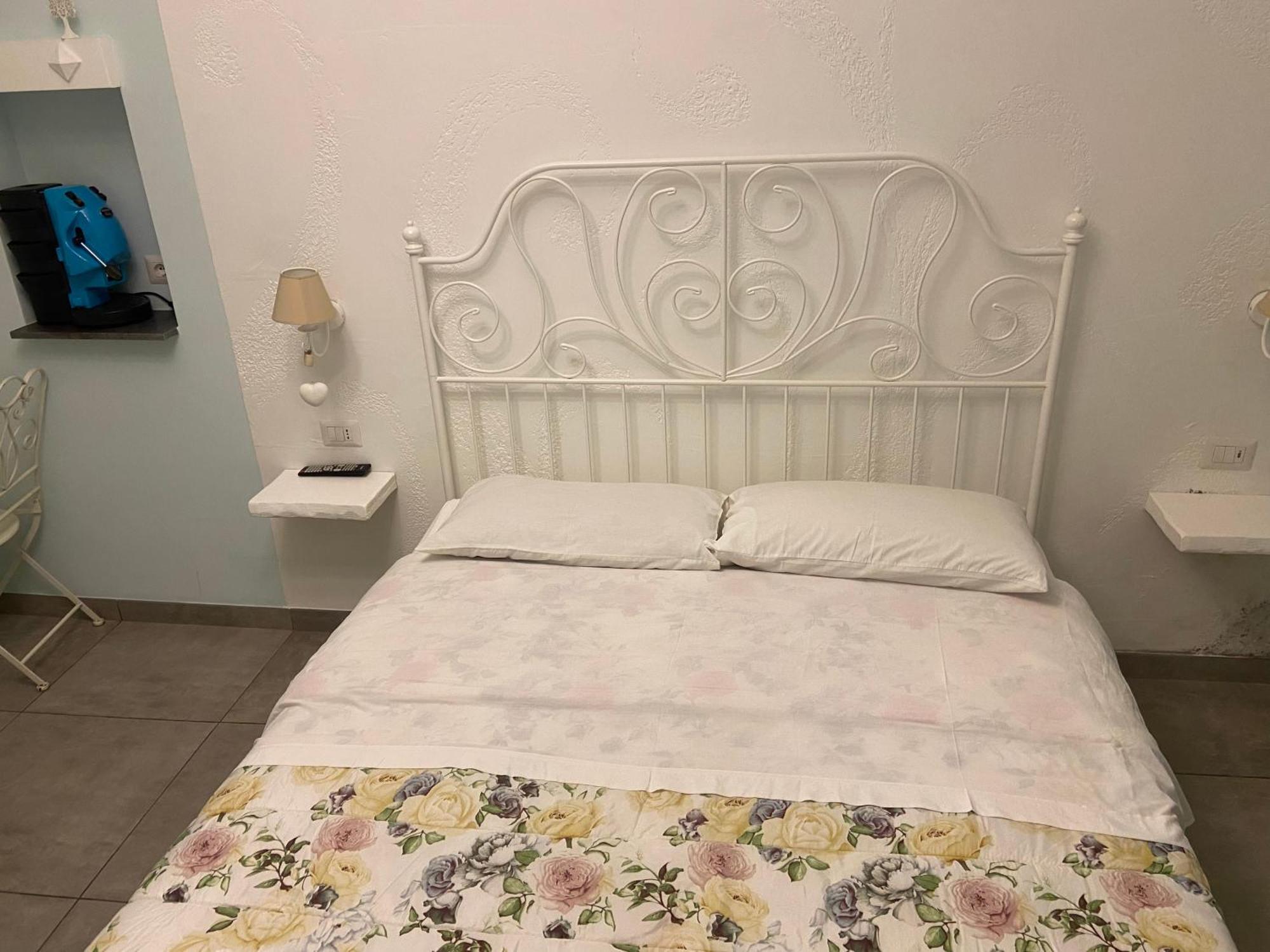 Bed and Breakfast Beb la Gemma Neapel Exterior foto
